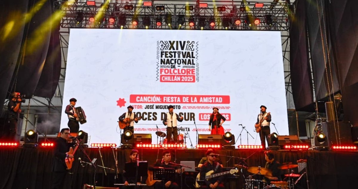 lafontanacl's tweet photo. 🪗 #Ñuble | Festival Nacional de Folclore de Chillán ya tiene fecha: acá todo lo que debes saber
-
https://t.co/rFctdqpisR https://t.co/nlxhQGBlgA