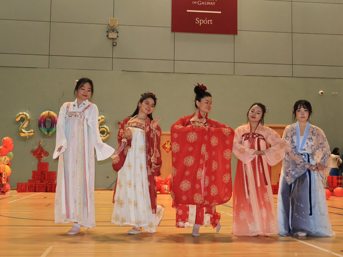 ConfuciusInst13's tweet photo. Chinese New Year Celebration in Galway 📷
On 15 February, the Confucius Institute of Chinese Medicine and Regenerative Medicine at the University of Galway welcomed over 600 guests to celebrate the Year of the Horse. https://t.co/fVfCMpc88y