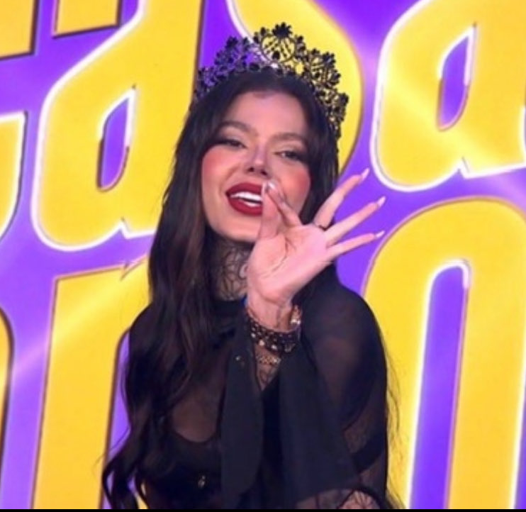 Meli en menos de 48hr ya cumplió sus objetivos y unos extras.  Desestabilizó la casa, cada que entra hay un show nuevo jaja, prendió las redes, revivió al fandom de la sidosa, los tiene llorando y a ella también ✨perfect✨
#PandillaGateX #EjercitoGate 
#LaCasaDeLosFamosososCol3