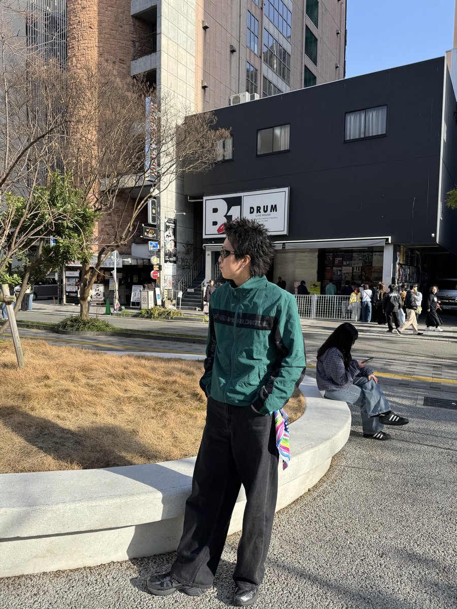 arakinton0701's tweet photo. 福岡！まじ最高すぎた！！！
過去一近い距離で見れた👌
会場の一体感もすごいし、
本当に行けてよかったな〜
よっの人に弟子入りしたい😂
最高で、最強の時間をありがとうございました😊

#SIRUPTTP #sirup https://t.co/QhTuzpSYUS