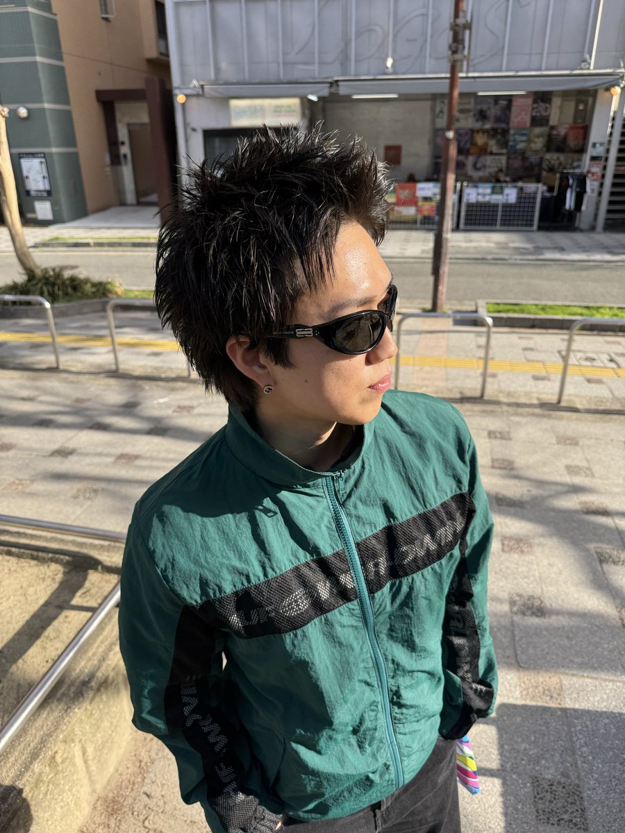 arakinton0701's tweet photo. 福岡！まじ最高すぎた！！！
過去一近い距離で見れた👌
会場の一体感もすごいし、
本当に行けてよかったな〜
よっの人に弟子入りしたい😂
最高で、最強の時間をありがとうございました😊

#SIRUPTTP #sirup https://t.co/QhTuzpSYUS