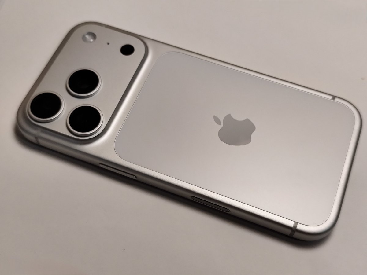 app_settings's tweet photo. Silver iPhone 17 Pro>>> https://t.co/2YhJcivs1H