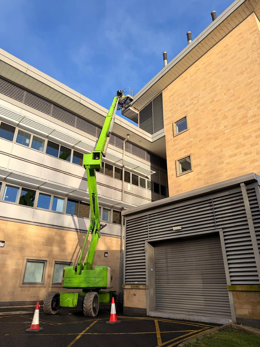 ACCBolton's tweet photo. The team are back at Blackpool Hospital carrying out specialist gutter cleaning ✨
No area is out of reach for our team.
Does your premises have high-level or hard-to-reach areas that need professional cleaning?

📞 Call us today on 01204 495222 for your free quote! https://t.co/WHENOAiy17