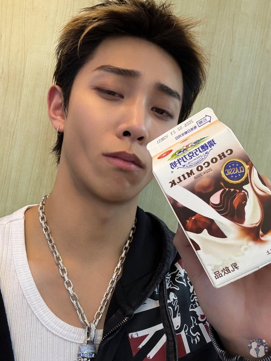 𝗦𝗘𝗡𝗦𝗢𝗥 𝗡𝗔𝗠𝗔!! 𝗡𝗢 🚢 𝗠𝗜𝗡𝗢𝗥! tweet media