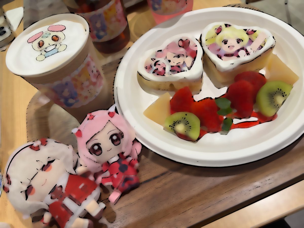 Elu_World's tweet photo. 本日の配信はお休みとなりました(:зꇤ   )ﾆ
甘ちょろい理由で恐縮なのですが、雨の中の徒歩移動で疲労が増幅してしまった為です。
お詫びと言ってはなんなのですが、以前推し活した際の幸せ写真を添付しますのでご確認ください。
明日の予定は、22時から「超かぐや姫」メン限同時視聴です📺👀✨️ https://t.co/j2QZxq8I8g