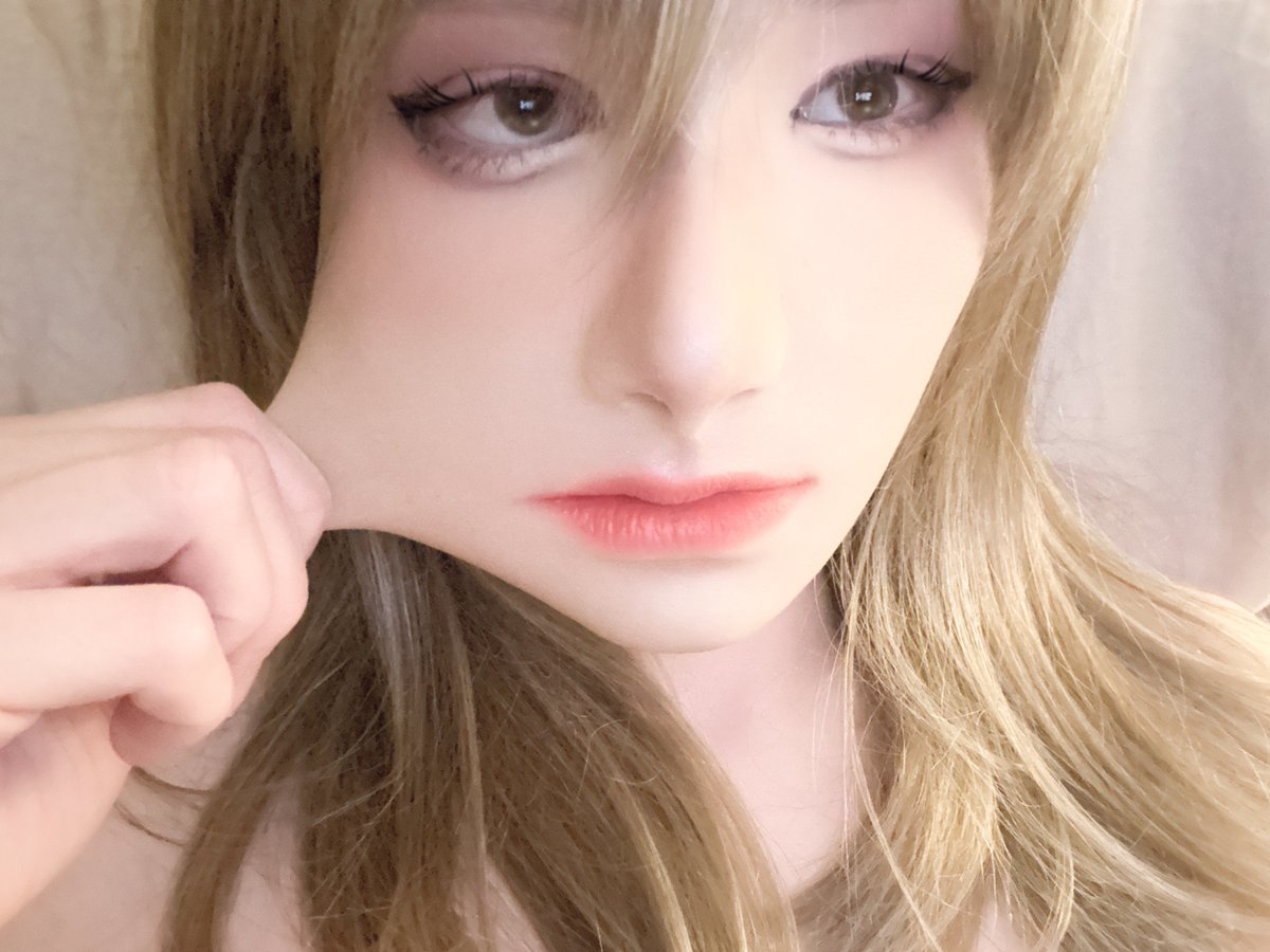 plapmeow tweet media