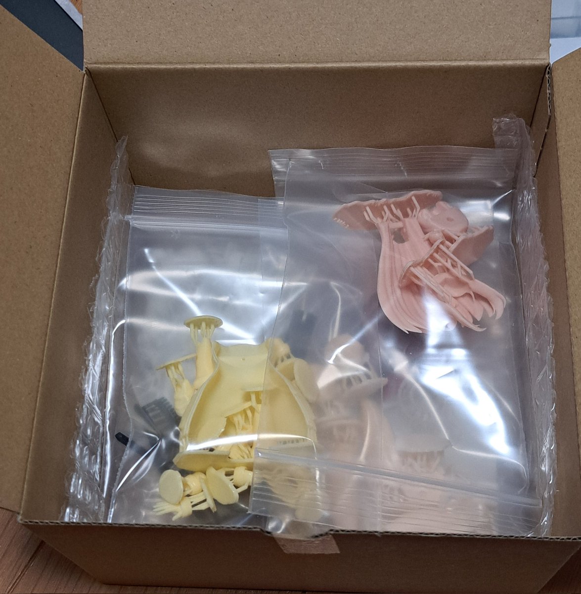 ガレージキットを買ったのは十数年振りです なんかこう、ワクワクして