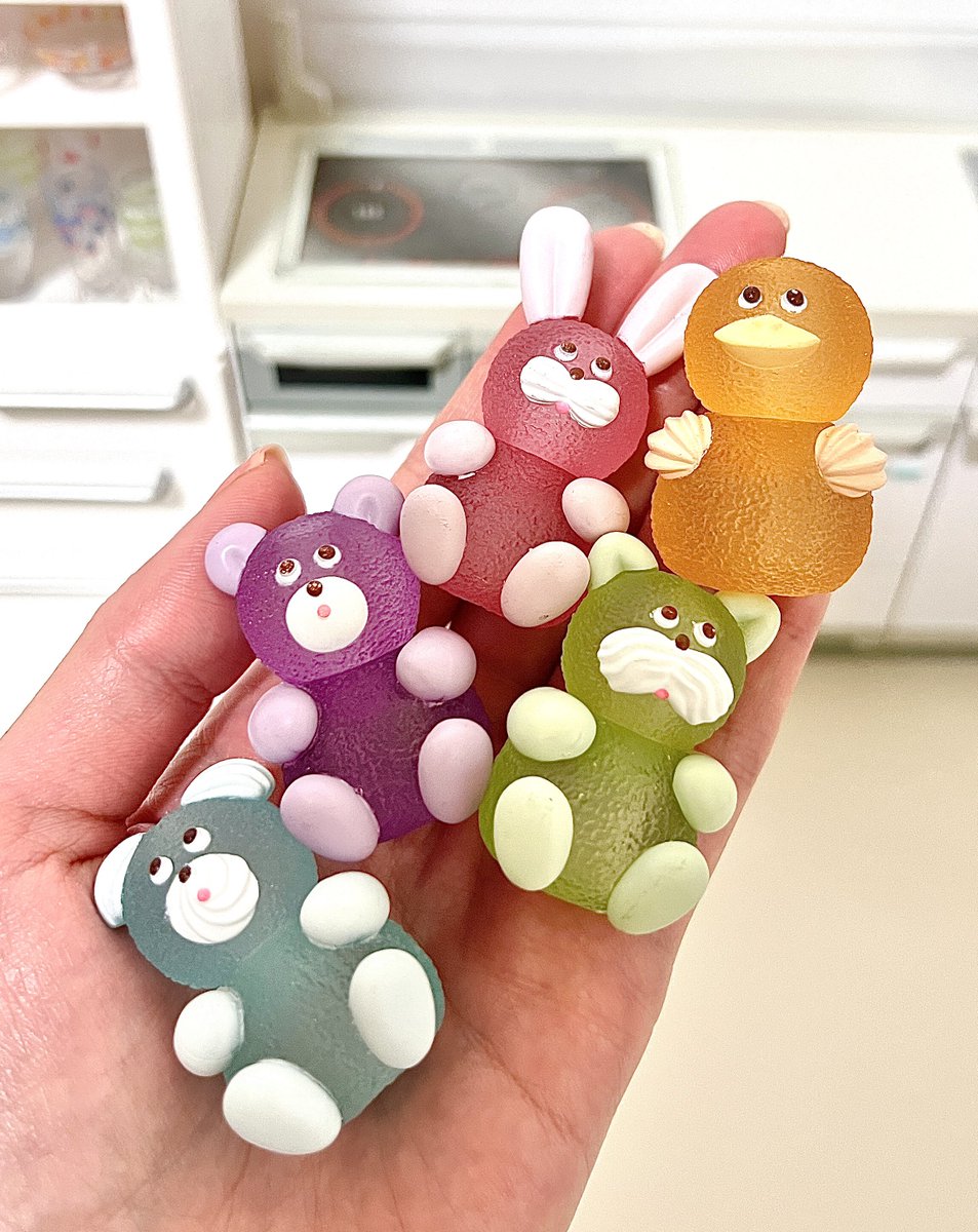 clipnotebook's tweet photo. MilkyHug
フェイクスイーツ マスコットボールチェーン

・ねこ
・くま
・うさぎ
・いぬ
・あひる https://t.co/LT1uOQf7pZ