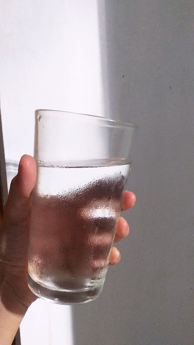 أقصى أحلامي الان:
#رمضان 
#مياه