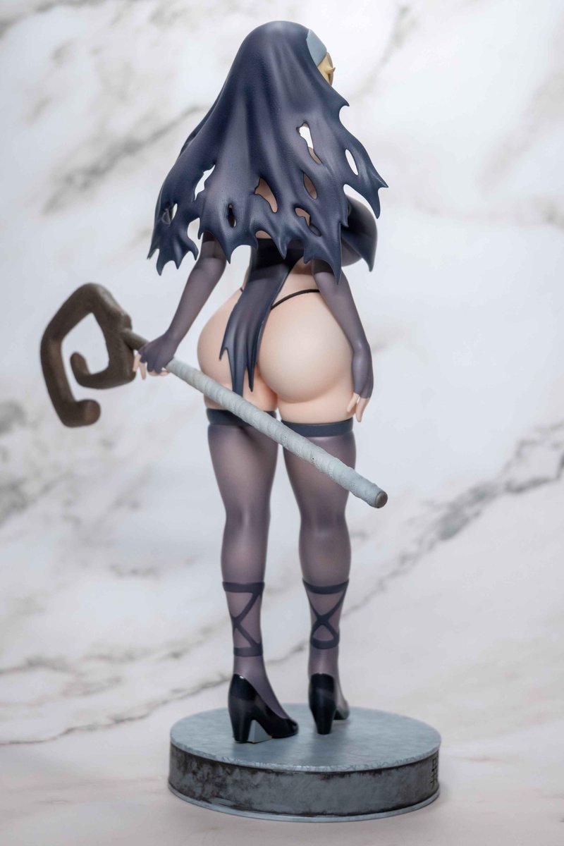 ガレキとして作って頂いた異世界の女たち5.0の修道女さんですがboothで出たらしいのでこちらでも宣伝しておきますよろしくお願いします!!! 