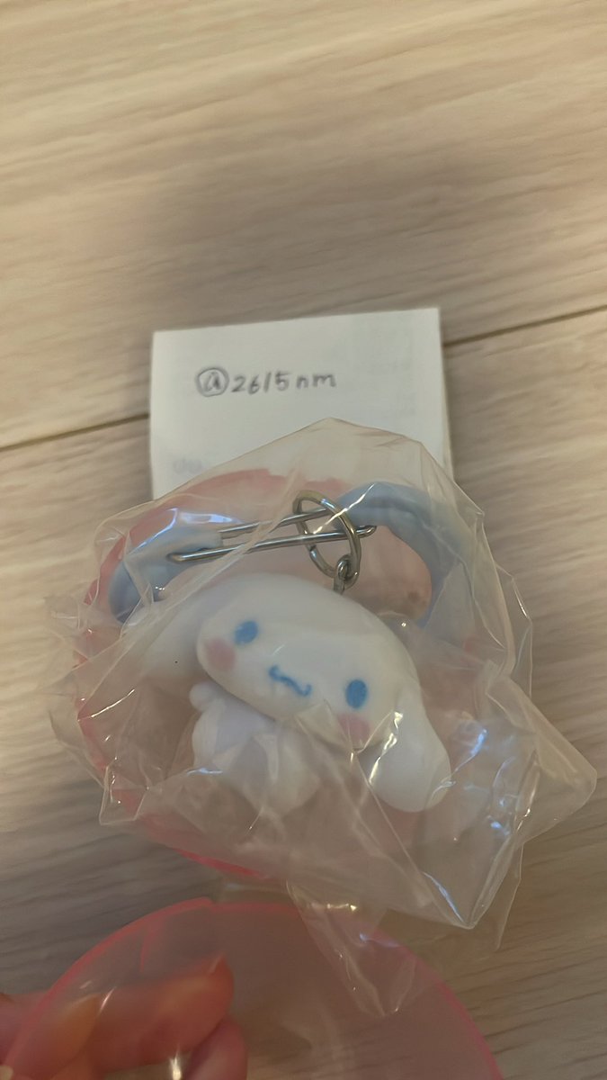 2615nm's tweet photo. 【交換】サンリオ カラフル カラビナ マスコット チャーム ガチャガチャ カラビナ

譲）　シナモロール
求）　ポチャッコ

郵送での交換希望です！
交換してくださる方がいましたら
お願いいたします。 https://t.co/nrOar6RP2V
