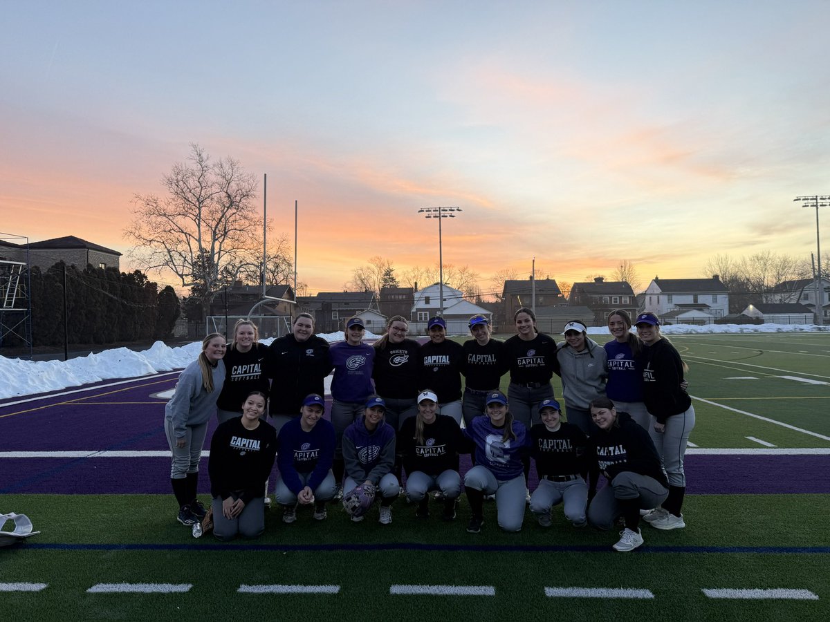 Capital University Softball tweet media