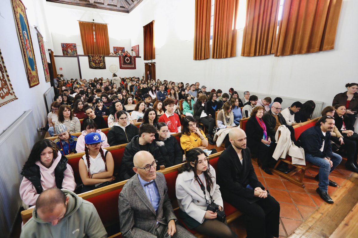 Carlos Velázquez tweet media