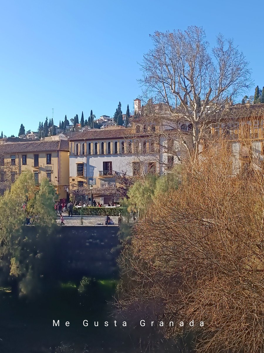El Paseo de los Tristes desde el otro lado del Darro #megustagranada
