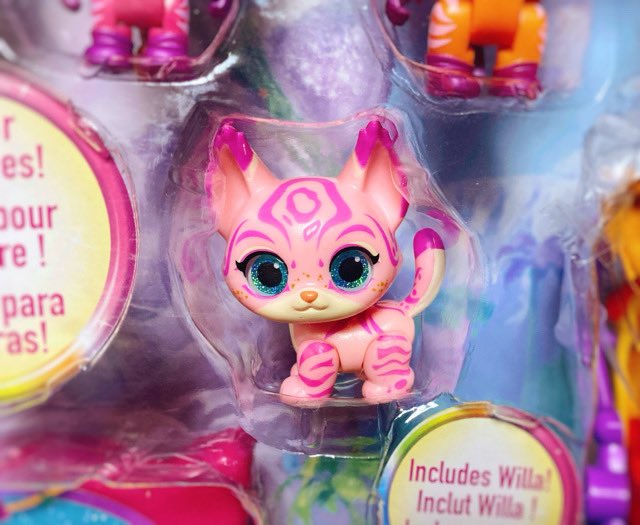 スーパーキティのフィギュアー！！！ ウィラもいるのです💞 思って