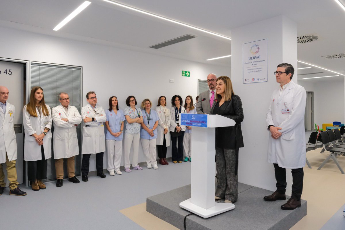 Hoy damos un paso decisivo para que las personas con enfermedades raras en Cantabria dejen de peregrinar de consulta en consulta y encuentren respuestas en su tierra.

Presentamos la nueva Unidad de Enfermedades Raras (UERVAL) del Hospital Universitario Marqués de Valdecilla.