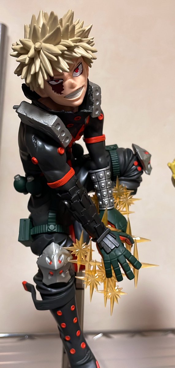 ヒロアカのマキシマティック素晴らしいね😆 来月の轟くんもイケメン