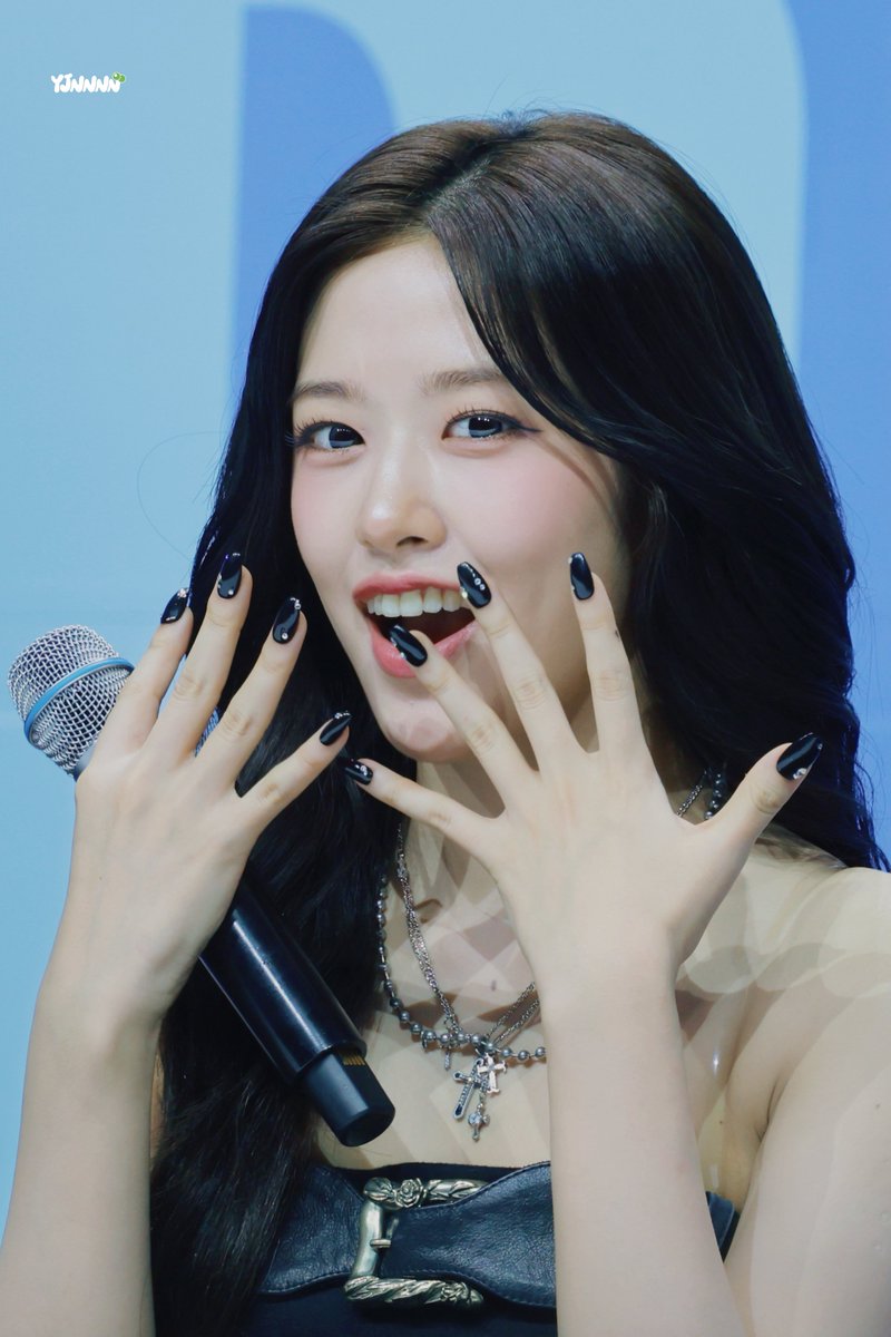 260223 SC 
🐾
#IVE #아이브 #ANYUJIN #안유진