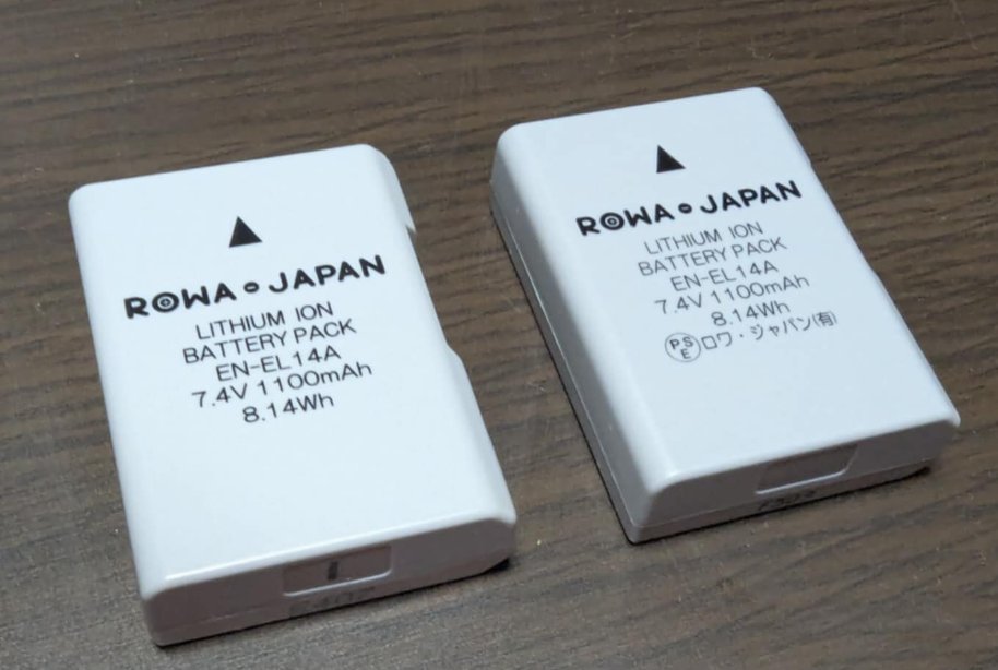 NIKONの一眼レフの充電池、純正バッテリーが膨張してきたんで、1年ほど