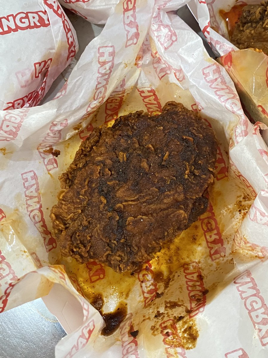 normalisasi orang gasuka pedes 🫵🏻😭 tapi kalo hot side story level 2 masih bisa dibicarain karena nagih bangettt 🍗🔥