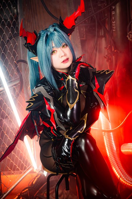 Twitterのコスプレ画像9