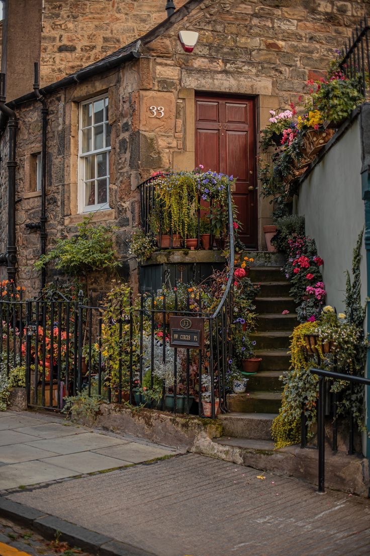 elyradream's tweet image. Edinburgh, Scotland