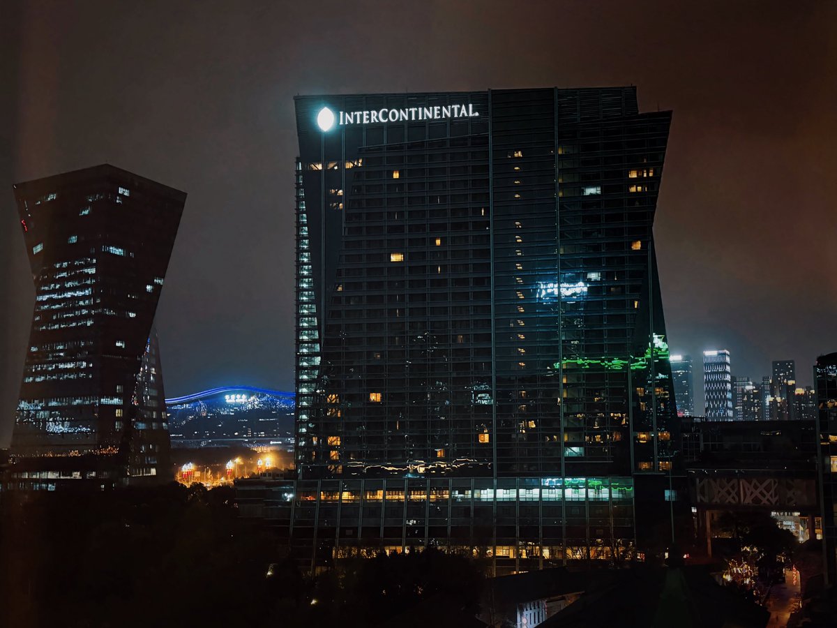 西安情侣主 西卡 tweet media