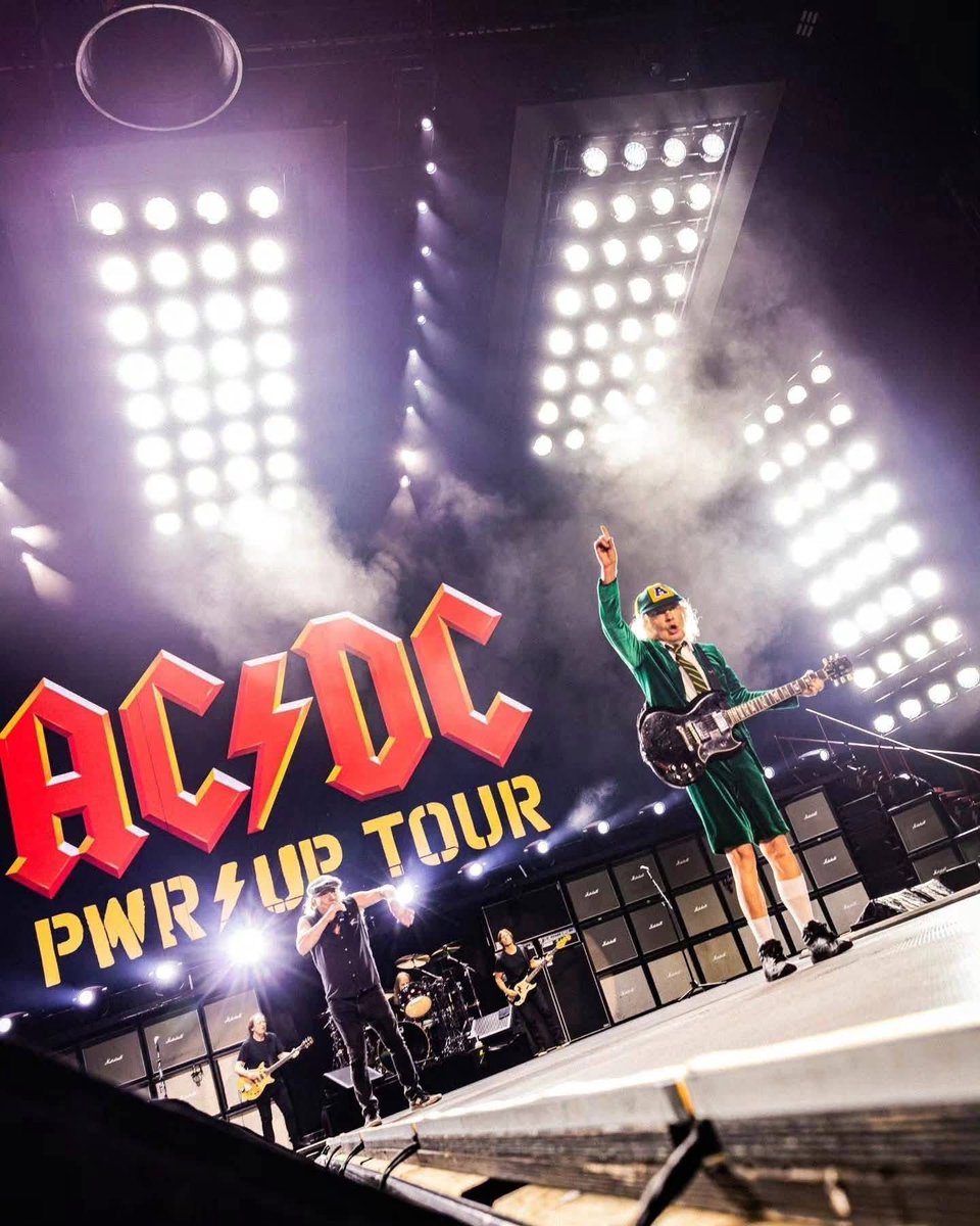 acdcsdevil's tweet photo. 🇧🇷 br, são paulo, morumbi stadium | feb 24, 2026.⚡️
•
#acdc #pwruptour https://t.co/0lQvr3dcsO