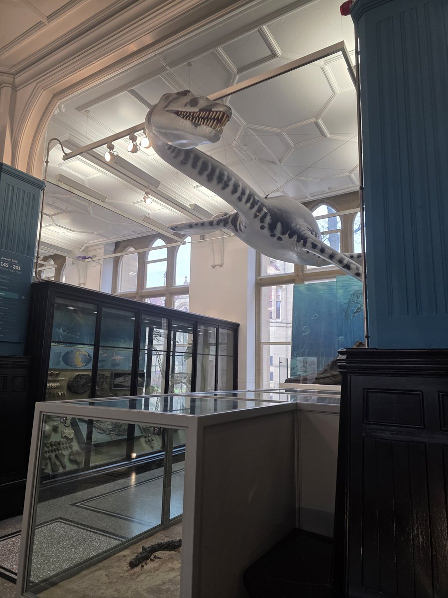 Gaskell Readers tweet media