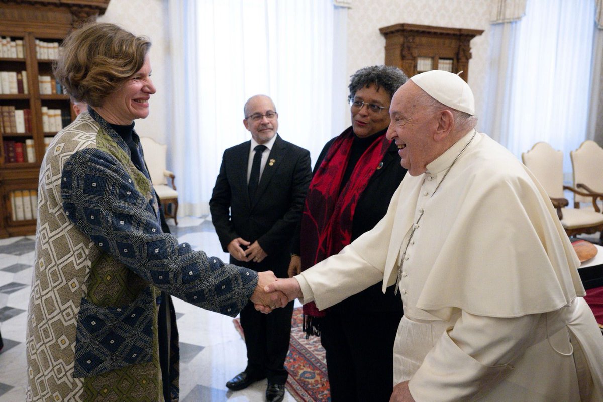 Mariana Mazzucato tweet media