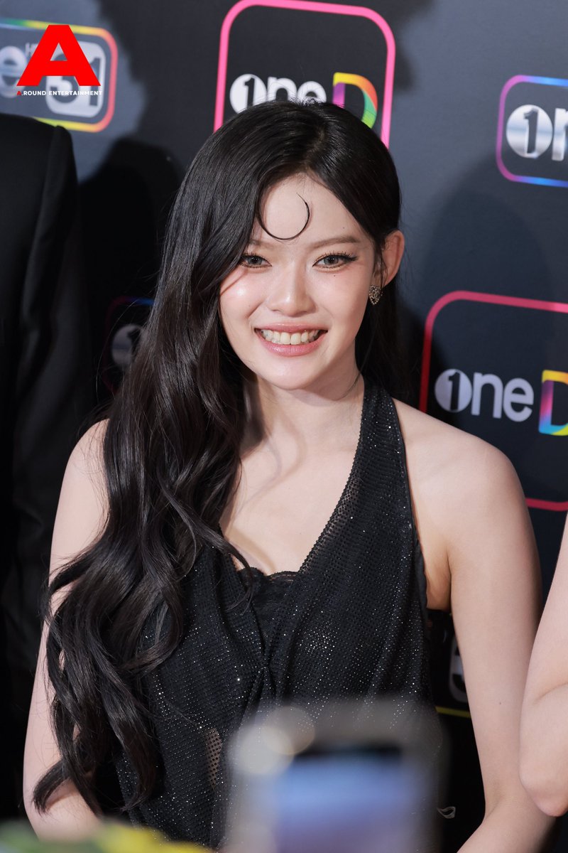 “มาเบล สุชาดา” ร่วมเดินพรมแดงในงาน “ปรากฏการณ์ one สนั่นจอ 2026” 

#oneสนั่นจอ2026
#Mabelz_PiXXiE