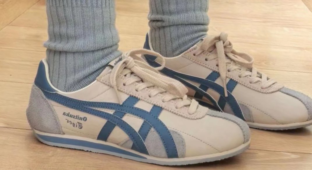 配色が可愛すぎるオニツカも気になってる…
春先のコーデに合わせたい🌟