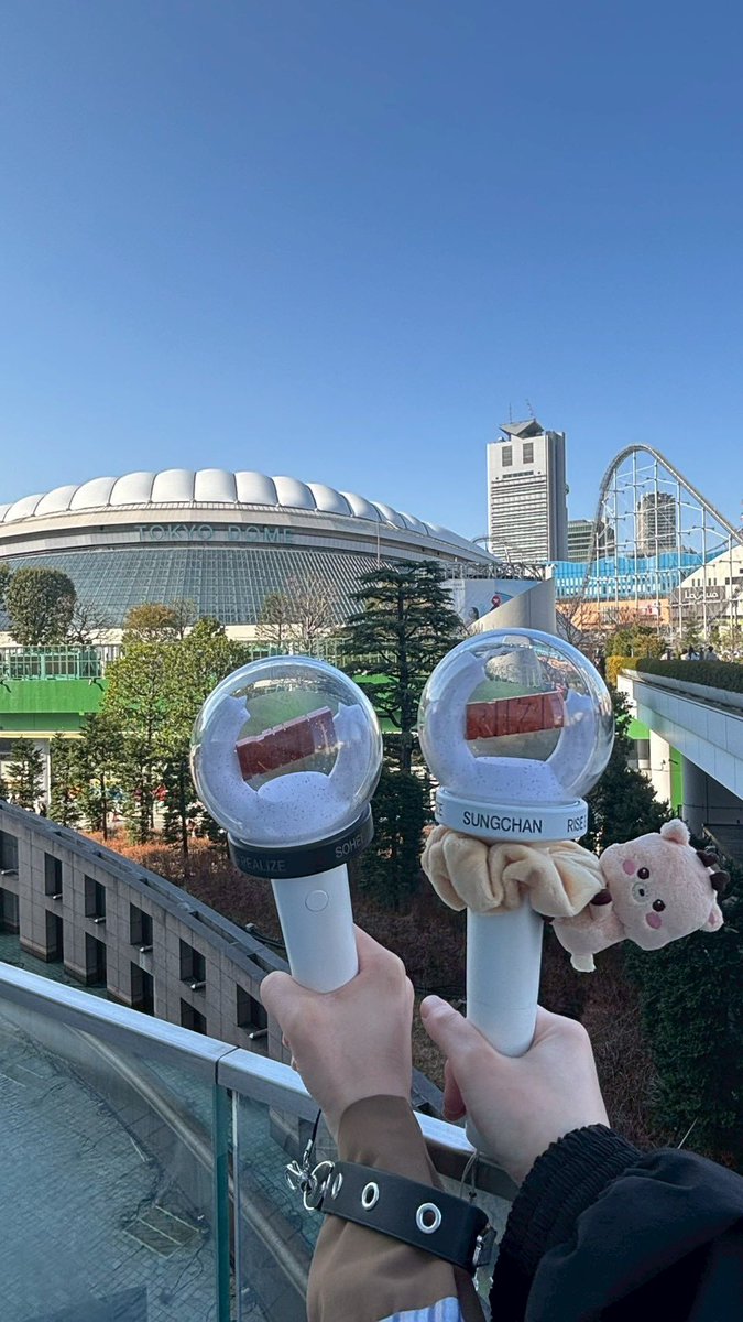 chan_942's tweet photo. 20260223 
RIIZE 東京ドーム day3 

  夢の東京ドーム、幸せな空間だった！☝🏻
タロの涙には流石にもらい泣き🫳🏻
安定に後頭部ソンチャンでほっこり😚
ミニトロッコでウンソク隣通ってくれてSMドルビジュ担の顔面浴びれました
生ウンソクレベチすぎ！！ https://t.co/yzqNW3xnBI
