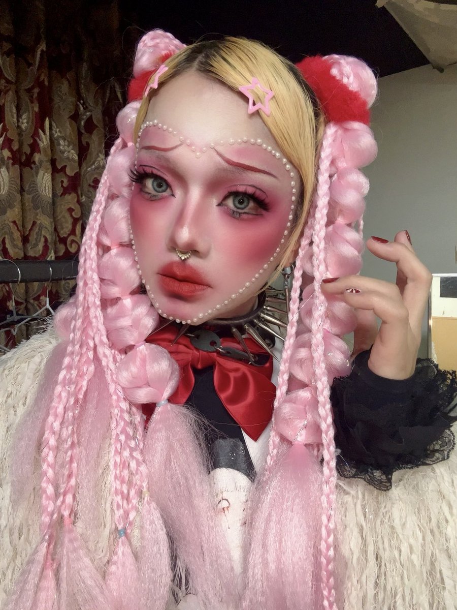 sukekiyo「嬲兀兀嫐」東京キネマ倶楽部２日目でした！
sukekiyoの２月、参加してくれた皆さま本当にありがとう🥰

また夏に会いましょう💋
気をつけて帰ってね🩷