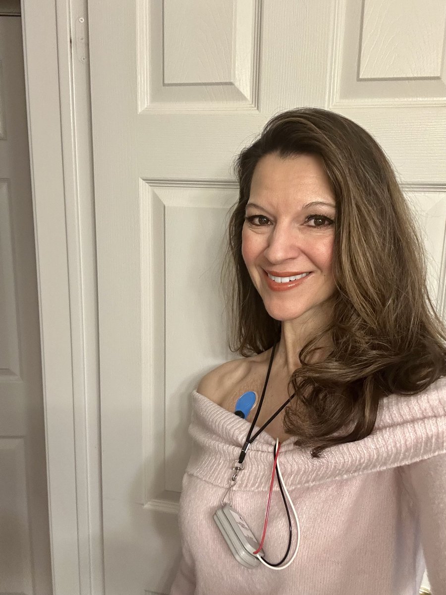 melanie_korach's tweet photo. Every day we should choose kindness in all aspects of our lives. You can’t be a bully when you choose kindness. Today on #PinkShirtDay let’s remind ourselves that changing the world begins with every one of us choosing kindness each day, &amp; saying no to bullying in all its forms! https://t.co/0lJEUBQTOo