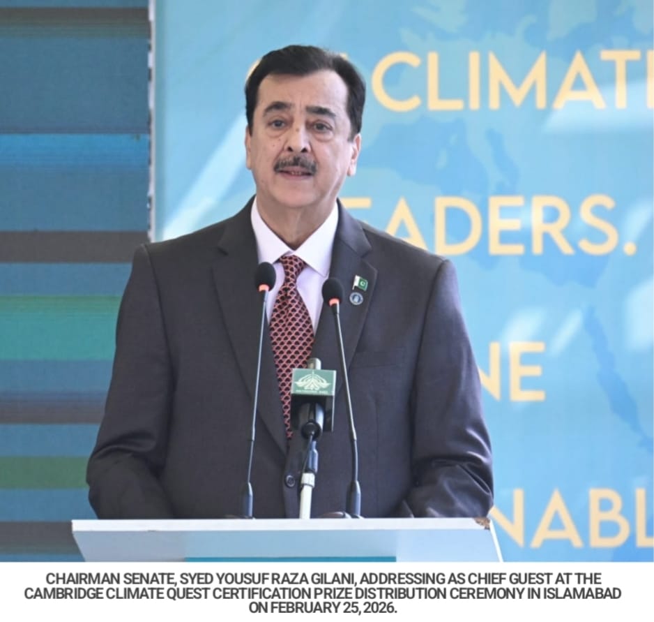 SenatePakistan's tweet photo. 🇵🇰 Chairman Senate Syed Yousaf Raza Gilani addresses at Cambridge #ClimateQuest Prize Distribution Ceremony hosted by Roots International Education Network; Says Pakistan remains among most #climate-affected nations, urges youth to lead with environmental responsibility. 🌍🌱 https://t.co/4xtzWJj08f