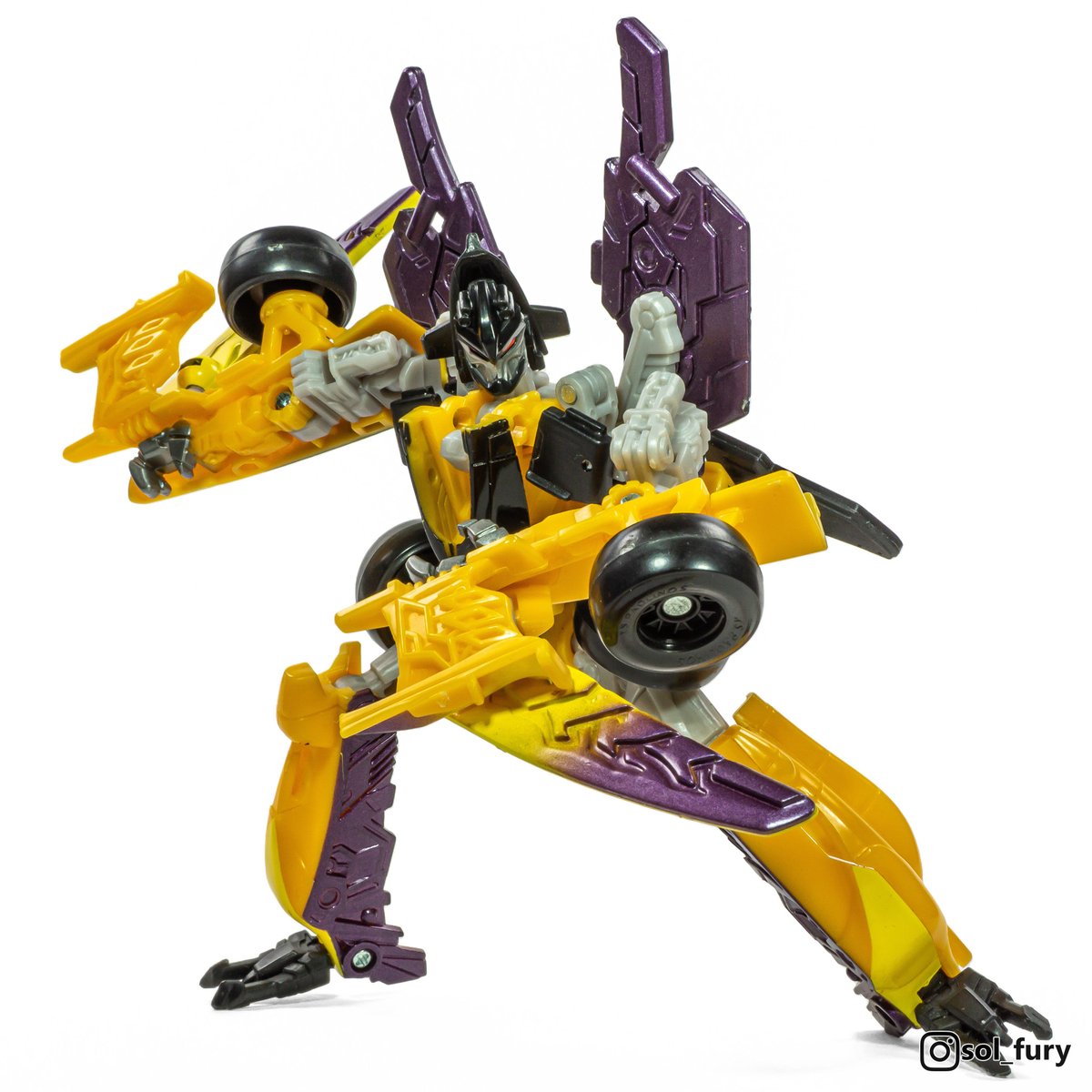 SolFury's tweet photo. "I'll see you junkers at the finish line... if you make it."
Dragstrip with Master Disaster - Transformers Dark of the Moon (Human Alliance Basic, 2011)
#transformers
#transformersdarkofthemoon
#transformersmovie https://t.co/dG1gONsDuX