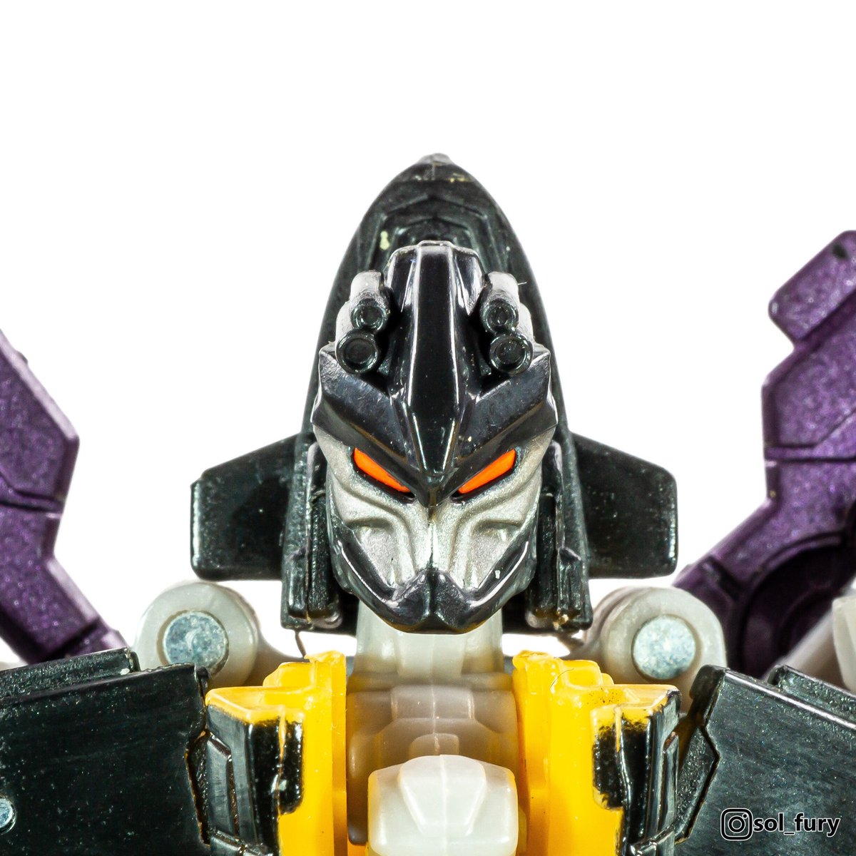 SolFury's tweet photo. "I'll see you junkers at the finish line... if you make it."
Dragstrip with Master Disaster - Transformers Dark of the Moon (Human Alliance Basic, 2011)
#transformers
#transformersdarkofthemoon
#transformersmovie https://t.co/dG1gONsDuX