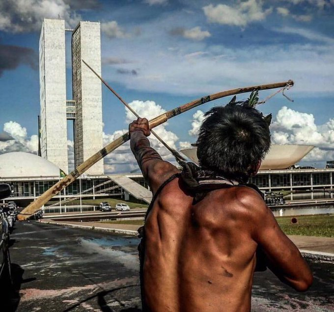 WaimiriAtroari8's tweet photo. Brasil em uma foto
Brasil in one pic
#DireitosIndigenas #OBrasiléterraindígena https://t.co/KRlKhRFCPv