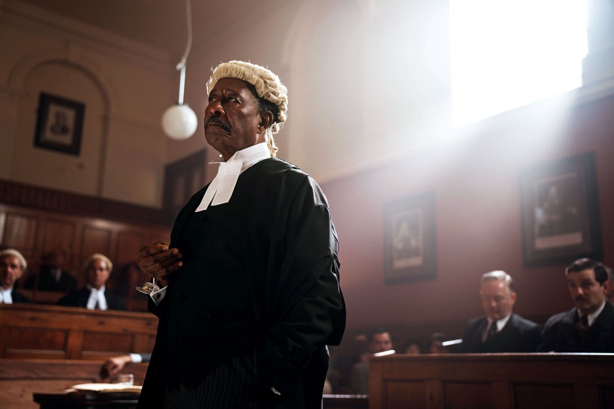 Agatha Christie tweet media