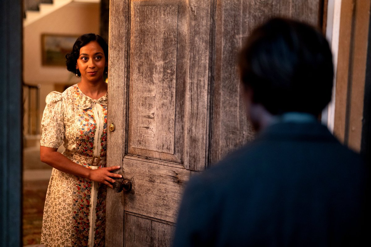 Agatha Christie tweet media