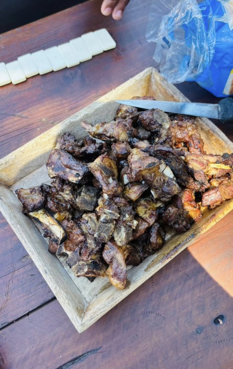 Braai meat with white bread 🔥>>>>>