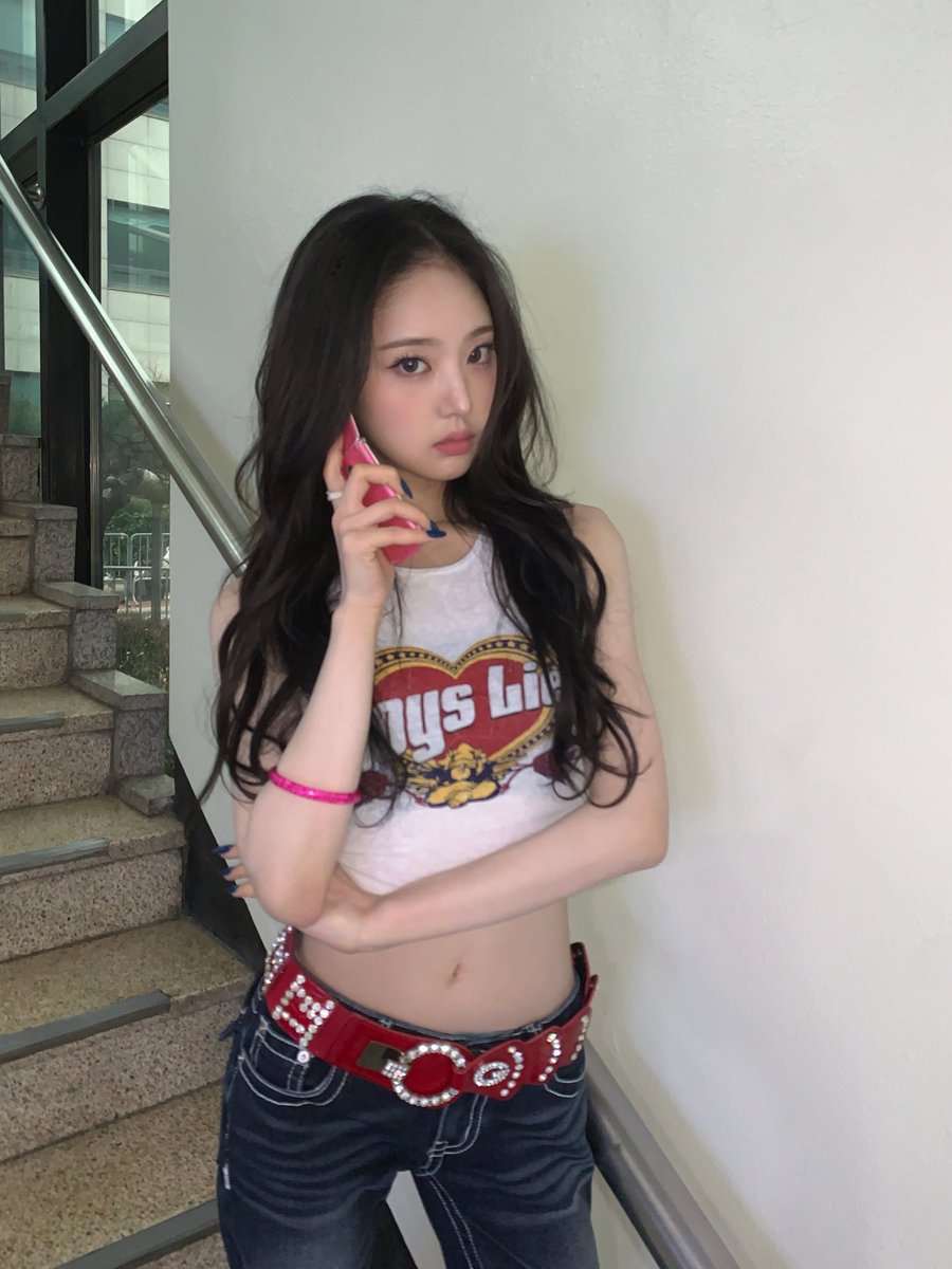 이솔🦋 tweet media