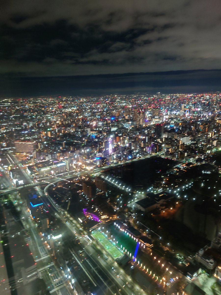 黒弐猫の介 tweet media