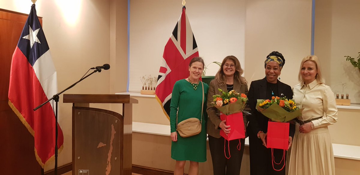 Chile en UK tweet media