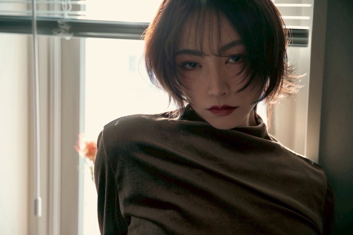 逆光に光る髪と白目のキレイさに目がいく〜👏🏻👏🏻👏🏻