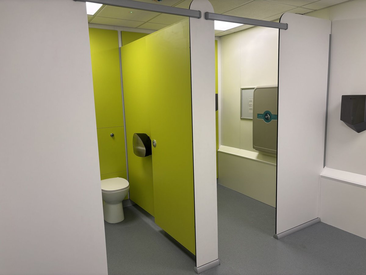 Bushboard-Washrooms™️ tweet media