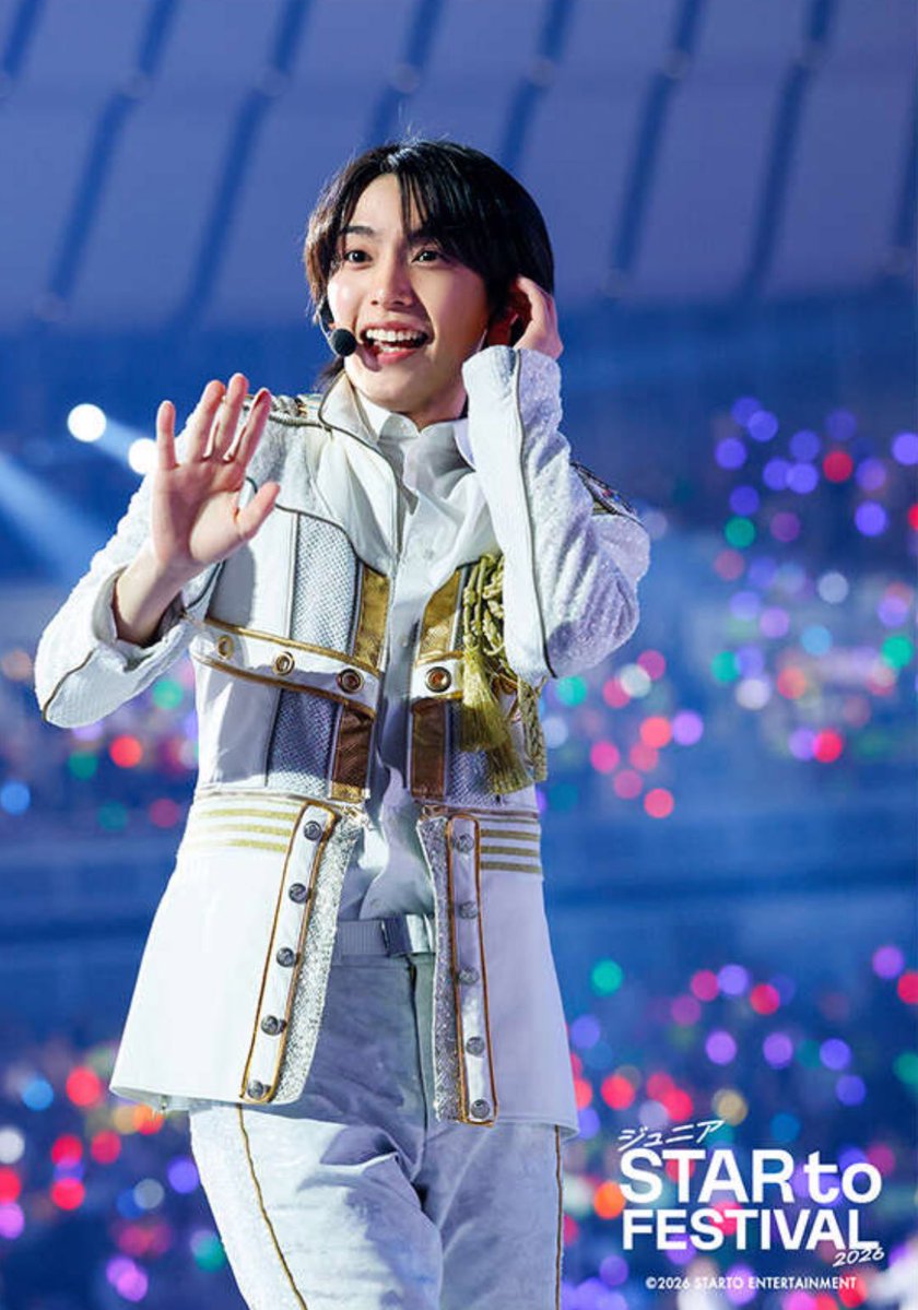 冷静に考えて、アイドル側からこんなに嬉しそうな顔で手振ってもらえる