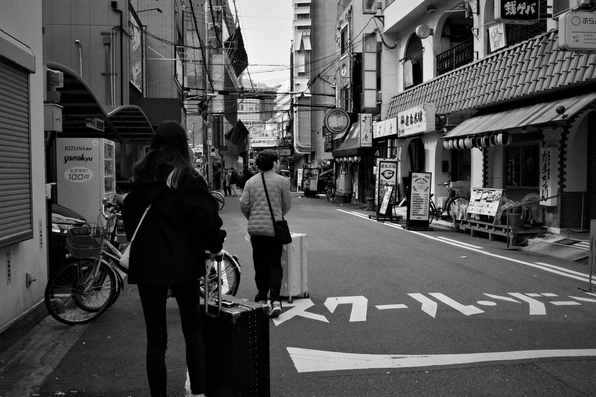 hide_photo1's tweet photo. Street Photography
𝗡𝗮𝗺𝗯𝗮 (Osaka)
#RICOH #GR3HDF
#GRist https://t.co/KFzsn59fDG