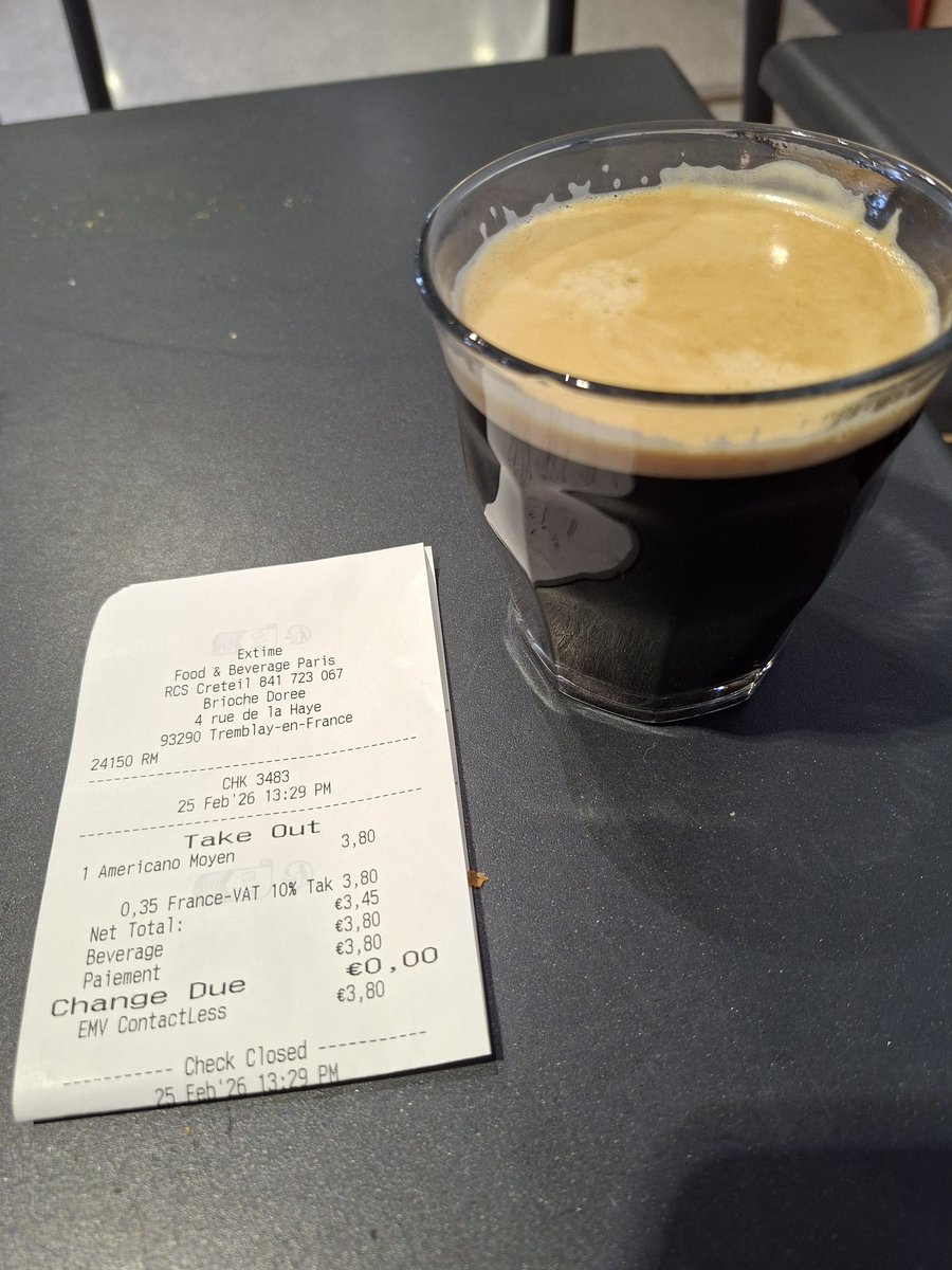 Chibene1's tweet photo. Bonjour, un café allongé svp
Voilà, 3.80€ ...😳
#lafranceamacron https://t.co/NX8xVAbjRx